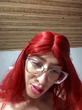 Snapshot of NICOLLE__12 chatting on November 2025 03:12:01 PM NICOLLE 12 online show from November 2025 03:12:01 PM