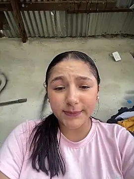 melissa milkk online show from November 2025 06:18:01 PM