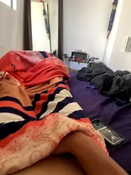 MCLZK online show from November 2025 05:45:02 PM