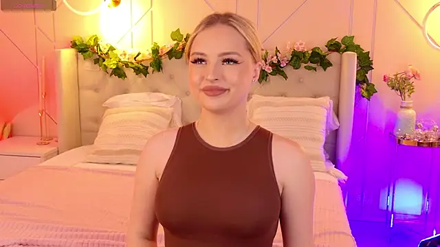 EllyLinn online show from March 2026 05:06:01 PM