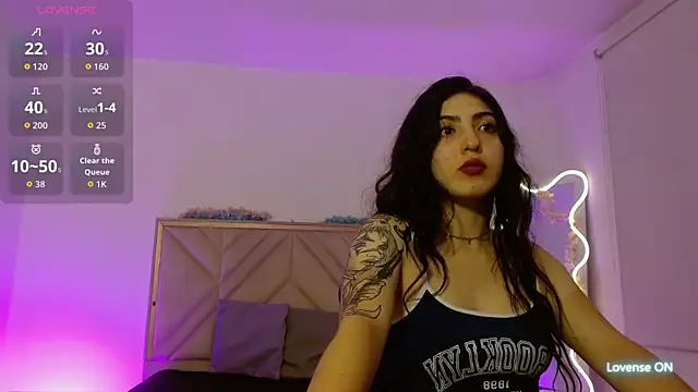 Snapshot of Ixchel_tay chatting on October 2025 03:17:02 AM Ixchel tay online show from October 2025 03:17:02 AM