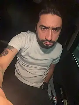 maximusdominus26 online show from November 2025 06:25:02 AM