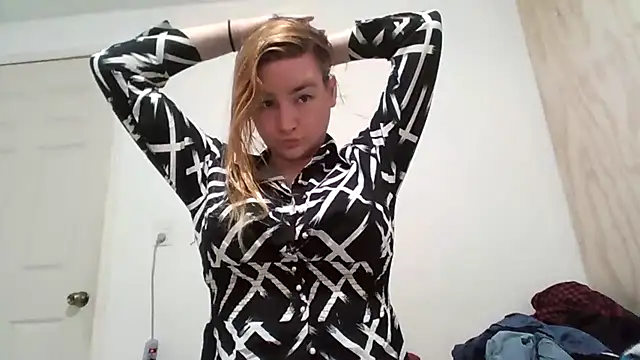 Snapshot of vagimosa chatting on October 2025 09:20:01 AM vagimosa online show from October 2025 09:20:01 AM