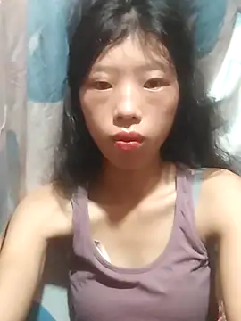 Snapshot of Khanhu_xx chatting on October 2025 11:02:01 PM Khanhu xx online show from October 2025 11:02:01 PM