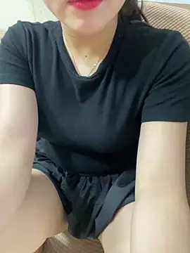 Snapshot of lee_ly chatting on October 2025 02:03:01 PM lee ly online show from October 2025 02:03:01 PM