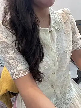 lee ly online show from March 2026 06:19:02 AM