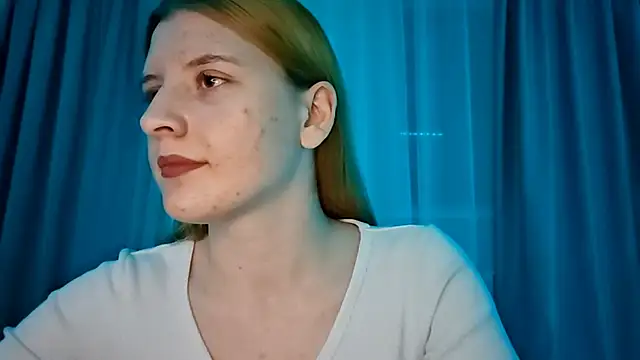 Snapshot of LynteriLain chatting on November 2025 07:46:01 PM LynteriLain online show from November 2025 07:46:01 PM