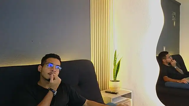 Snapshot of Jaybrown__1 chatting on October 2025 04:34:02 AM Jaybrown 1 online show from October 2025 04:34:02 AM