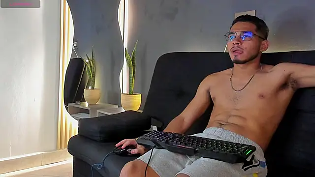 Snapshot of Jaybrown__1 chatting on November 2025 03:53:02 AM Jaybrown 1 online show from November 2025 03:53:02 AM