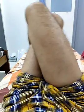 Snapshot of Mallu_kalikar_69 chatting on October 2025 05:19:02 PM Mallu kalikar 69 online show from October 2025 05:19:02 PM