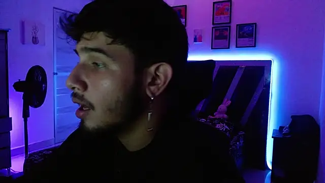 Sebasxxl12 online show from October 2025 06:34:02 AM