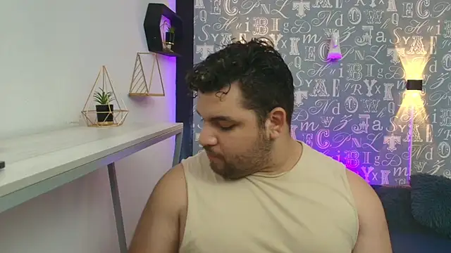 Adonis Walker online show from October 2025 07:34:01 PM