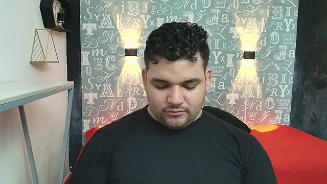 Adonis Walker online show from November 2025 08:33:02 PM