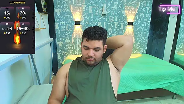 Adonis Walker online show from November 2025 07:47:01 PM