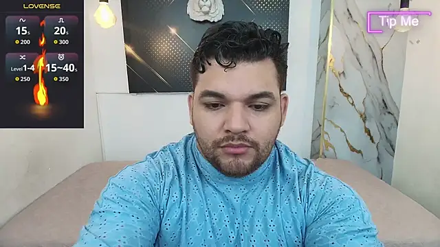 Adonis Walker online show from November 2025 01:00:01 PM