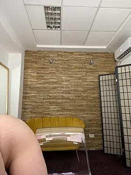 Lunna Squirt online show from November 2025 08:54:01 PM