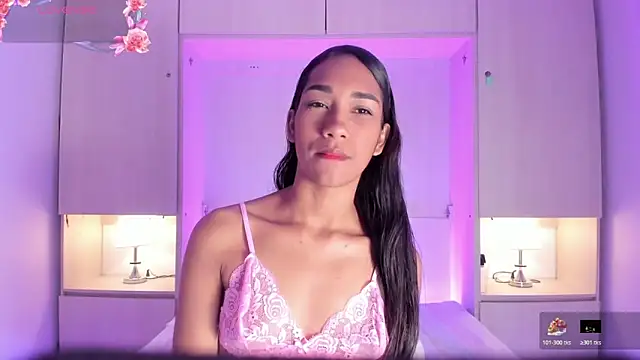 AnahiCollins online show from April 2026 11:33:01 AM