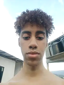 Snapshot of The_boy_good chatting on October 2025 10:18:02 PM The boy good online show from October 2025 10:18:02 PM