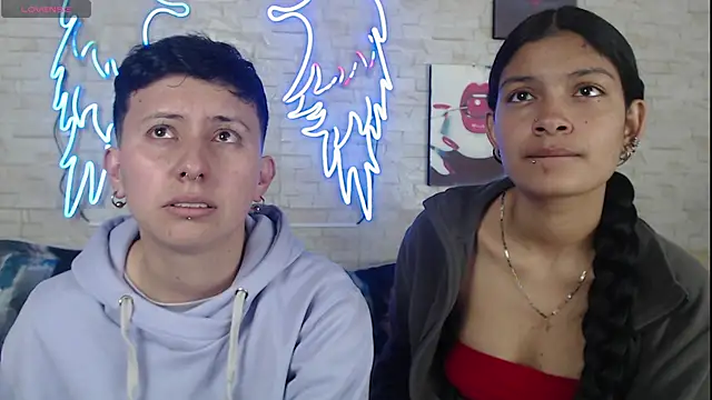 Gaby and Mei online show from November 2025 04:00:01 AM