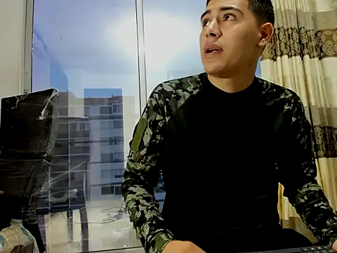 Cabostudios1092 online show from September 2025 10:37:02 PM