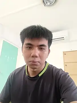 Snapshot of henry9933 chatting on October 2025 06:01:01 AM henry9933 online show from October 2025 06:01:01 AM