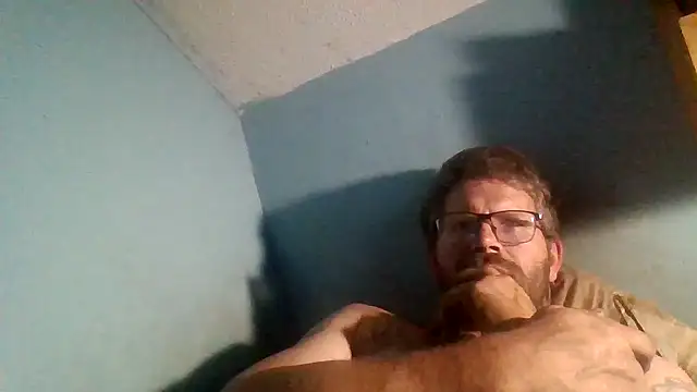 Snapshot of bigdickdaddy6911 chatting on November 2025 02:12:01 AM bigdickdaddy6911 online show from November 2025 02:12:01 AM