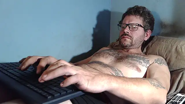 bigdickdaddy6911 online show from November 2025 02:04:02 AM