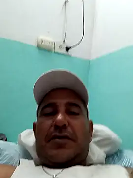 cesargoch87 online show from September 2025 08:09:02 AM