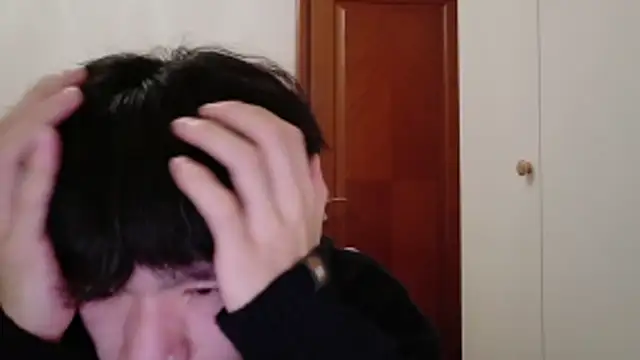 Snapshot of hangzi-0011 chatting on November 2025 12:59:01 PM hangzi-0011 online show from November 2025 12:59:01 PM