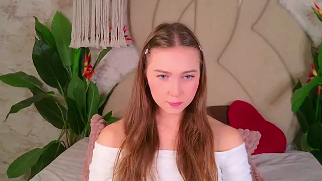 OliviaLay online show from November 2025 11:42:01 AM