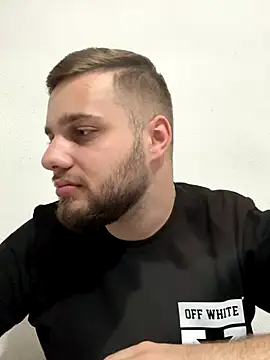 Snapshot of KingAdonisss chatting on October 2025 03:35:01 PM KingAdonisss online show from October 2025 03:35:01 PM