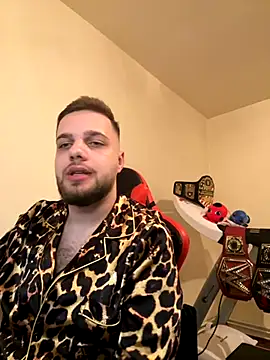 Snapshot of KingAdonisss chatting on November 2025 06:52:02 PM KingAdonisss online show from November 2025 06:52:02 PM