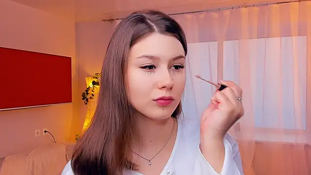 Snapshot of MondoNeko chatting on October 2025 07:09:02 AM MondoNeko online show from October 2025 07:09:02 AM