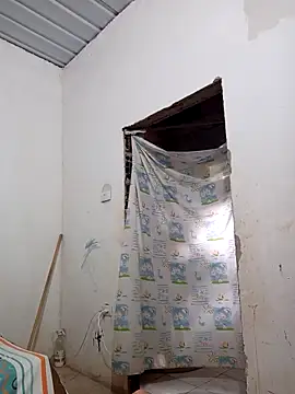 single-mother-indecent- online show from November 2025 02:38:02 PM