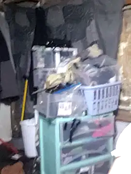 Queen2454 online show from March 2026 08:20:01 AM