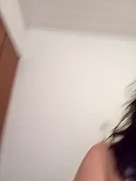 Snapshot of MoritaSalvaj chatting on October 2025 08:43:02 PM MoritaSalvaj online show from October 2025 08:43:02 PM