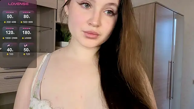 Mary Phelps online show from October 2025 07:41:02 AM