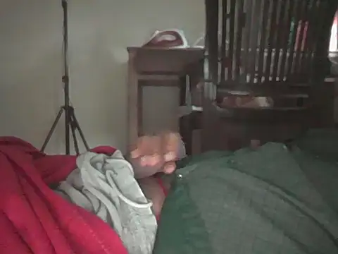 Snapshot of Hhhggghrrr3219 chatting on October 2025 06:17:01 AM Hhhggghrrr3219 online show from October 2025 06:17:01 AM