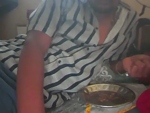 Snapshot of Hhhggghrrr3219 chatting on November 2025 06:49:01 AM Hhhggghrrr3219 online show from November 2025 06:49:01 AM