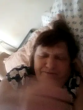 Apeesynka55211 online show from October 2025 10:38:01 AM