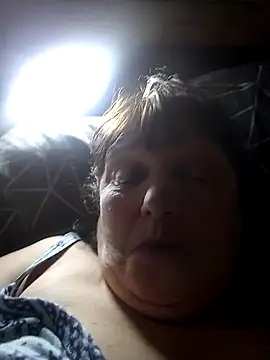 Apeesynka55211 online show from March 2026 10:01:01 PM