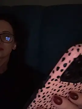 Snapshot of xxxEffyxxx chatting on November 2025 03:04:01 AM xxxEffyxxx online show from November 2025 03:04:01 AM