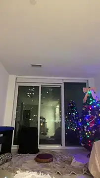 tia   fox online show from February 2026 07:06:01 AM