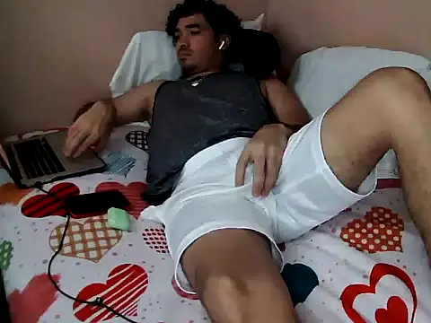 Snapshot of ThiagoDeseo chatting on October 2025 02:26:02 AM ThiagoDeseo online show from October 2025 02:26:02 AM