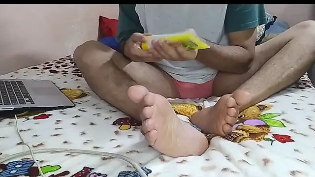 Snapshot of ThiagoDeseo chatting on November 2025 08:18:01 PM ThiagoDeseo online show from November 2025 08:18:01 PM