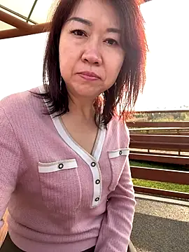 Snapshot of siru-love chatting on October 2025 09:17:01 AM siru-love online show from October 2025 09:17:01 AM