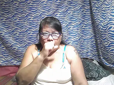 joy cute online show from October 2025 12:00:02 AM