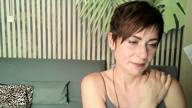 Snapshot of Ashley_Brookss chatting on October 2025 07:22:01 AM Ashley Brookss online show from October 2025 07:22:01 AM