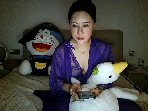 tiantian-520 online show from October 2025 04:59:02 PM