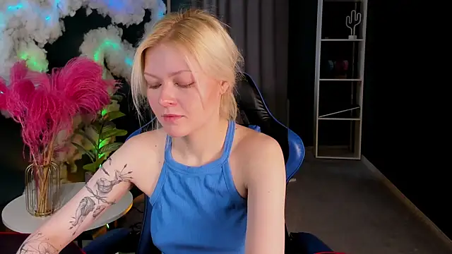 Callista a online show from April 2026 02:50:02 AM